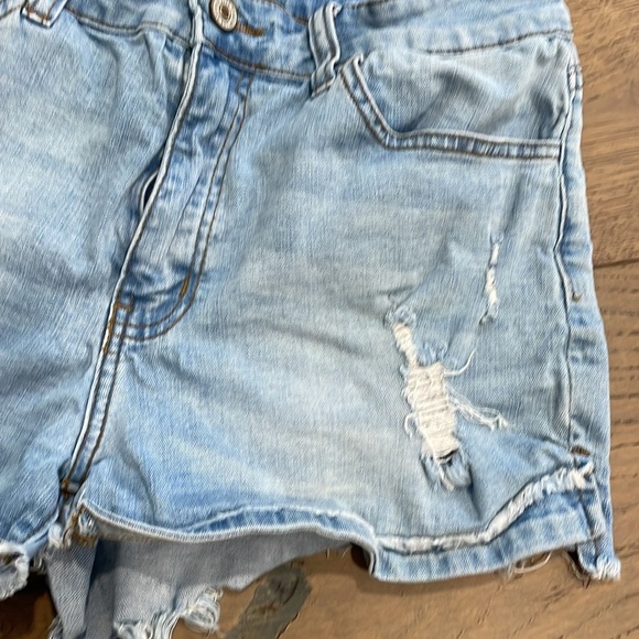 KanCan Blue Distressed Jean Shorts
Denim - Picture 7 of 7